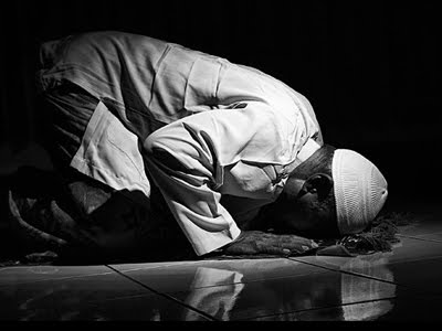 Pick of the Day – Poem: Tahajjud Therapy